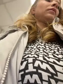 AnastasiaAniess online show from October 2025 06:54:01 PM