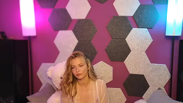 AnastasiaAniess online show from October 2025 08:14:02 PM