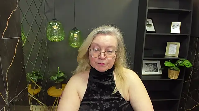 Snapshot of NataliMellow chatting on December 2024 01:16:02 PM NataliMellow online show from December 2024 01:16:02 PM
