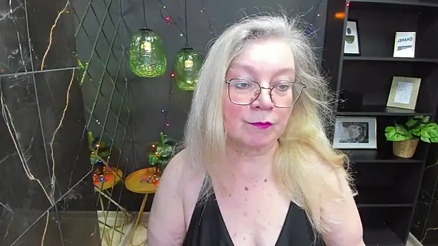 Snapshot of NataliMellow chatting on January 2025 01:20:02 PM NataliMellow online show from January 2025 01:20:02 PM