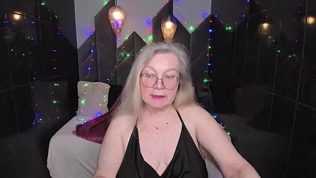 Snapshot of NataliMellow chatting on January 2025 05:12:02 PM NataliMellow online show from January 2025 05:12:02 PM