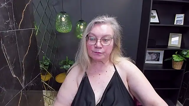 Snapshot of NataliMellow chatting on January 2025 04:37:02 PM NataliMellow online show from January 2025 04:37:02 PM