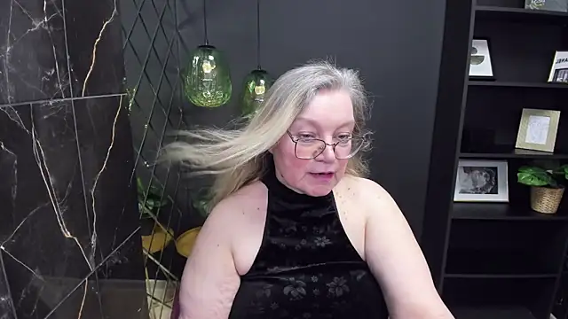 Snapshot of NataliMellow chatting on February 2025 07:17:02 PM NataliMellow online show from February 2025 07:17:02 PM