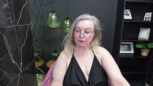 Snapshot of NataliMellow chatting on February 2025 07:25:02 PM NataliMellow online show from February 2025 07:25:02 PM