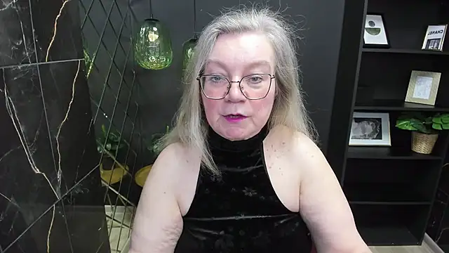 Snapshot of NataliMellow chatting on February 2025 01:08:02 PM NataliMellow online show from February 2025 01:08:02 PM