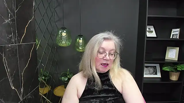 Snapshot of NataliMellow chatting on February 2025 04:45:02 PM NataliMellow online show from February 2025 04:45:02 PM