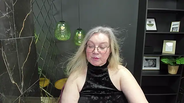 Snapshot of NataliMellow chatting on February 2025 07:14:01 PM NataliMellow online show from February 2025 07:14:01 PM