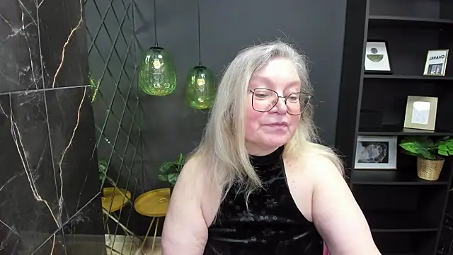 Snapshot of NataliMellow chatting on March 2025 03:53:01 PM NataliMellow online show from March 2025 03:53:01 PM