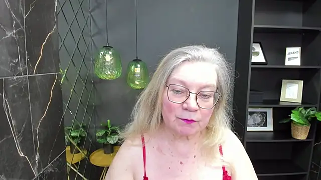 Snapshot of NataliMellow chatting on March 2025 01:14:01 PM NataliMellow online show from March 2025 01:14:01 PM