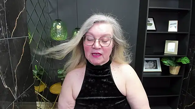 Snapshot of NataliMellow chatting on March 2025 07:17:01 PM NataliMellow online show from March 2025 07:17:01 PM