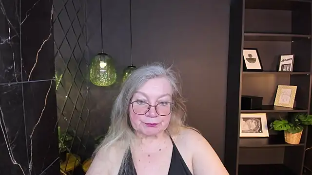 NataliMellow online show from February 2026 01:27:01 PM