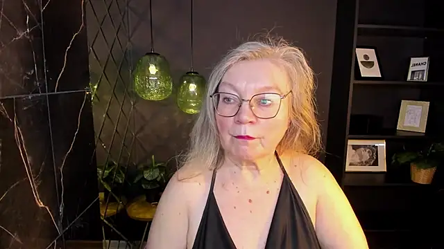 NataliMellow online show from February 2026 01:09:02 PM