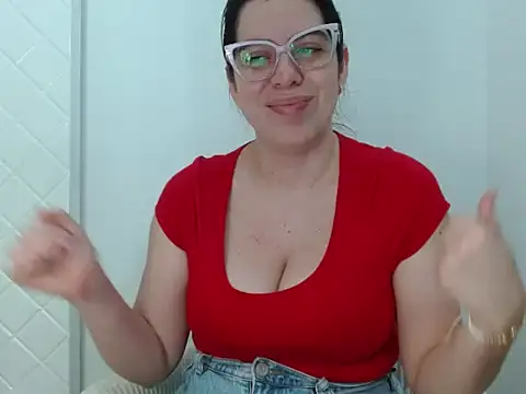 ashlymoon online show from June 2026 12:21:02 AM
