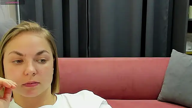 Snapshot of TataArdent chatting on December 2024 02:46:02 AM TataArdent online show from December 2024 02:46:02 AM