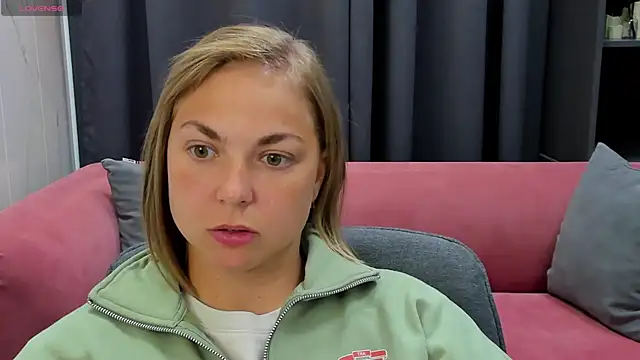 Snapshot of TataArdent chatting on September 2025 08:14:01 PM TataArdent online show from September 2025 08:14:01 PM