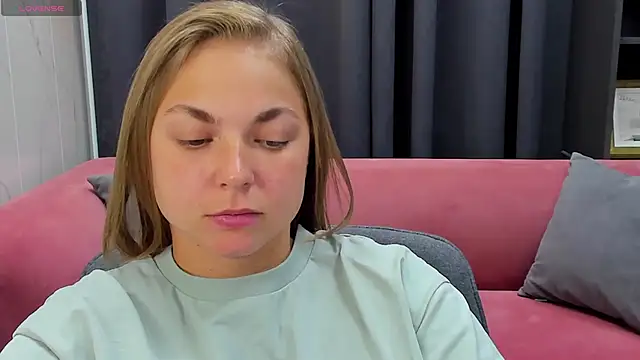 Snapshot of TataArdent chatting on October 2025 08:19:01 PM TataArdent online show from October 2025 08:19:01 PM