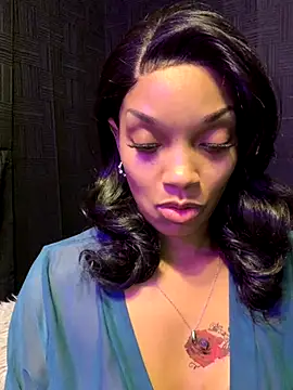 Rakiyahcharms online show from November 2025 10:59:02 AM