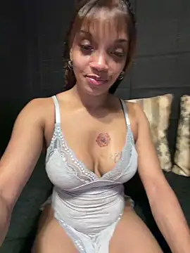 Rakiyahcharms online show from June 2026 06:29:02 AM