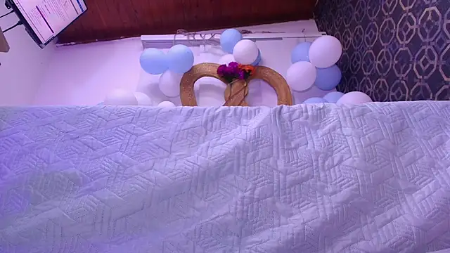 Snapshot of sarakaisy chatting on September 2025 11:58:01 AM sarakaisy online show from September 2025 11:58:01 AM