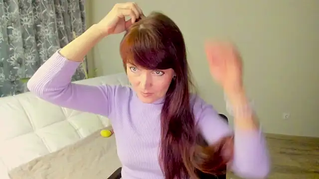 Snapshot of Fritha chatting on February 2025 01:04:01 AM Fritha online show from February 2025 01:04:01 AM