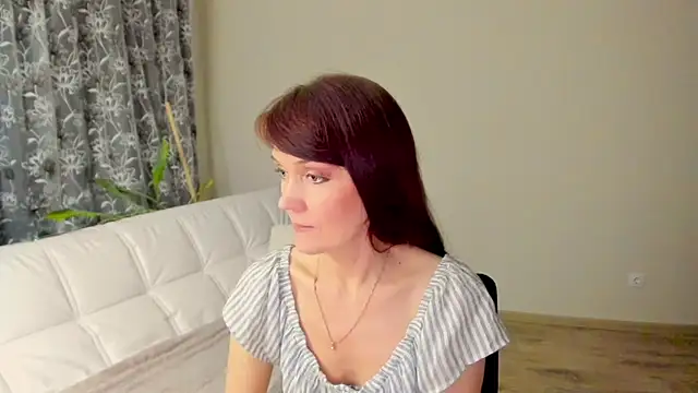 Snapshot of Fritha chatting on February 2025 01:30:02 AM Fritha online show from February 2025 01:30:02 AM