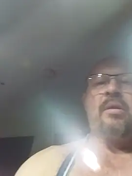Snapshot of easygoing2 chatting on October 2025 12:09:02 AM easygoing2 online show from October 2025 12:09:02 AM