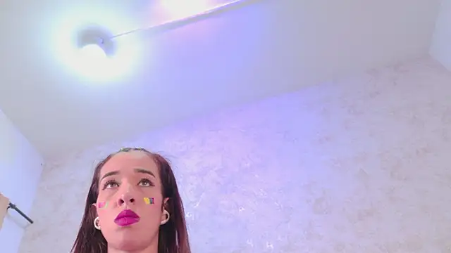 cristinapuerta  online show from June 2026 11:37:02 AM