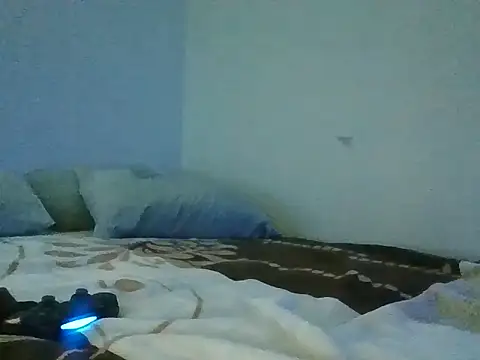 BigWayneBabyXXX online show from March 2026 09:15:01 PM