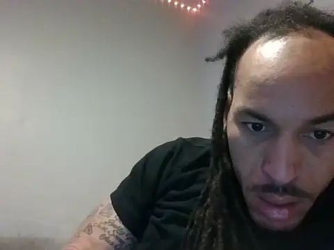 Snapshot of BigWayneBabyXXX chatting on April 2026 05:07:02 AM BigWayneBabyXXX online show from April 2026 05:07:02 AM