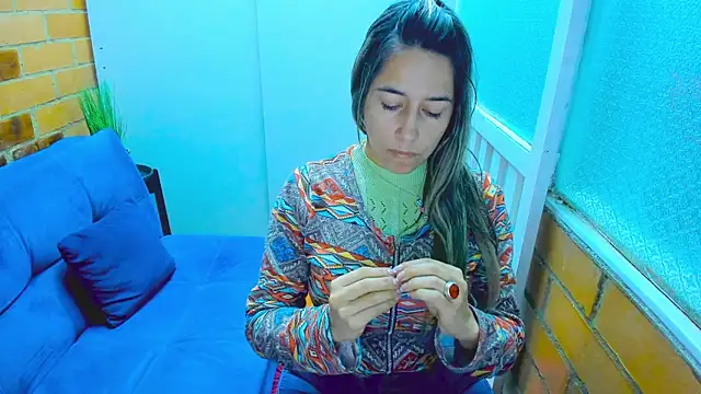 Penelope47 online show from December 2024 07:00:02 PM