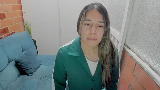 Penelope47 online show from June 2026 07:17:01 PM
