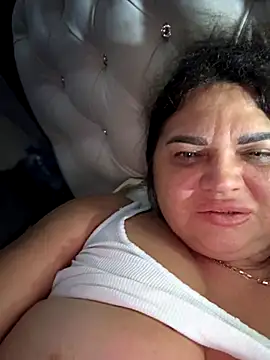 littleRikka online show from November 2025 04:27:01 PM