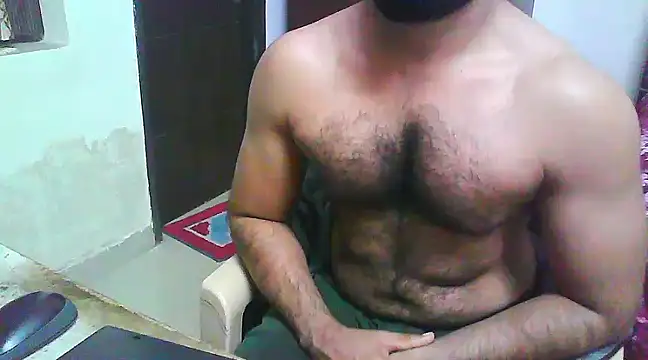 Snapshot of Vbestshow chatting on February 2025 12:06:02 PM Vbestshow online show from February 2025 12:06:02 PM