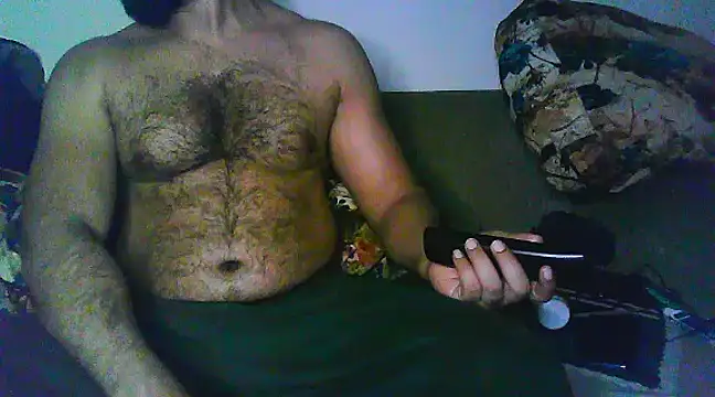 Snapshot of Vbestshow chatting on February 2025 06:35:02 PM Vbestshow online show from February 2025 06:35:02 PM