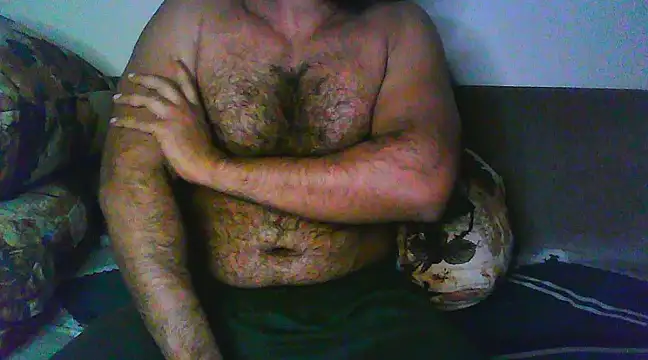 Snapshot of Vbestshow chatting on February 2025 09:37:02 PM Vbestshow online show from February 2025 09:37:02 PM