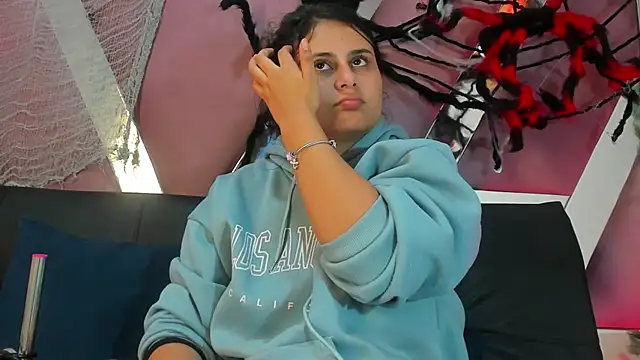 AbbyTaylorr online show from October 2025 03:19:01 AM