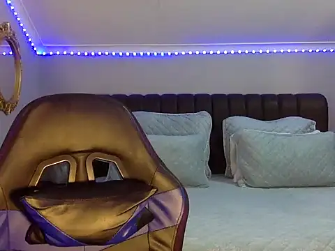 Snapshot of BOOTYBANGER24xx chatting on October 2025 02:45:01 AM BOOTYBANGER24xx online show from October 2025 02:45:01 AM