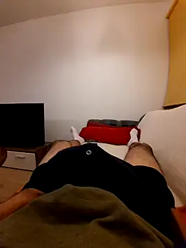 Snapshot of mogli444 chatting on November 2025 06:30:02 PM mogli444 online show from November 2025 06:30:02 PM