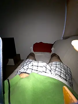 Snapshot of mogli444 chatting on December 2025 03:52:01 PM mogli444 online show from December 2025 03:52:01 PM