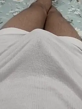 Babyucum4me online show from May 2026 05:32:02 PM