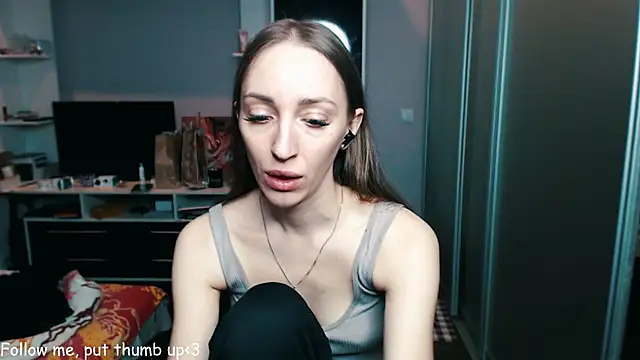 Natalimeowks online show from January 2025 12:57:02 PM