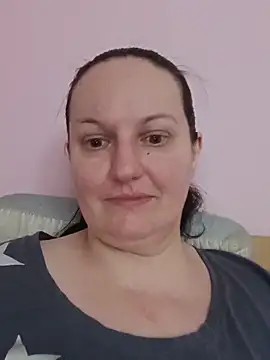 BustyLadyAlma online show from June 2026 07:39:01 AM