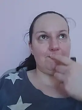 BustyLadyAlma online show from June 2026 06:27:02 AM