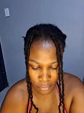 Snapshot of Sexycandyxxx chatting on March 2025 06:48:02 AM Sexycandyxxx online show from March 2025 06:48:02 AM