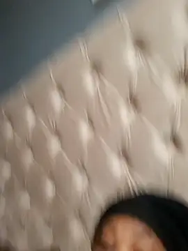 SWEETDOLLY29XX online show from September 2025 03:39:02 AM