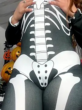 alexa fiore01 online show from November 2025 01:57:01 PM