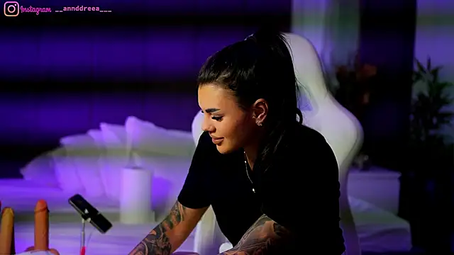 perfectt33n online show from September 2025 03:38:01 PM