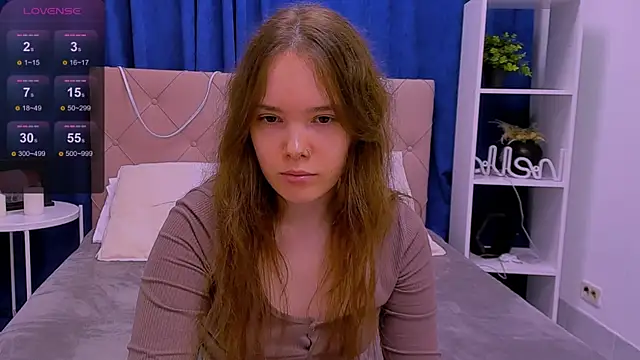 Snapshot of Janie_JJ_Curvie chatting on March 2026 01:22:01 AM Janie JJ Curvie online show from March 2026 01:22:01 AM