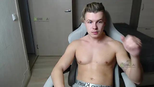 Sunny-Girl1 online show from March 2025 05:59:02 PM