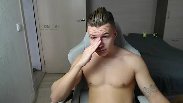 Sunny-Girl1 online show from March 2025 07:29:02 AM